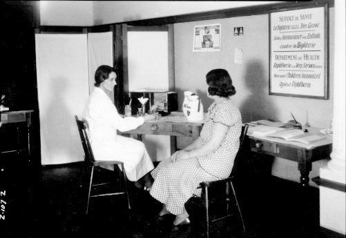 Infirmière, 1932 (photographie Z-107-2)