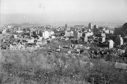 Centre-ville, 1960 (photographie Z-1535-4)