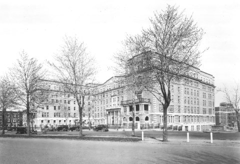 Hôpital Notre-Dame, 193- (photographie Z-1871-1)