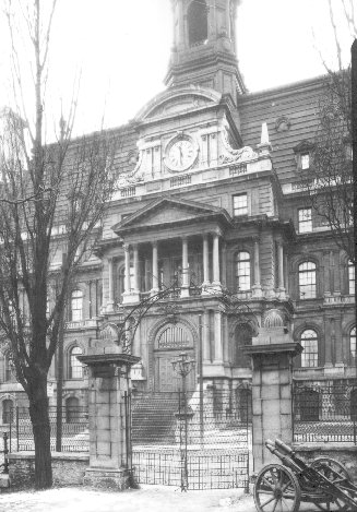 Hôtel de ville, 193- (photographie Z-22)