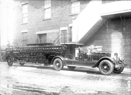 Camion à incendie, 193- (photographie Z-453)