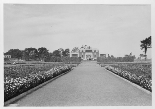 Archives du Jardin botanique de Montral - H-1937-0029 - Jardin botanique de Montréal - Jardin floral - Juillet 1937