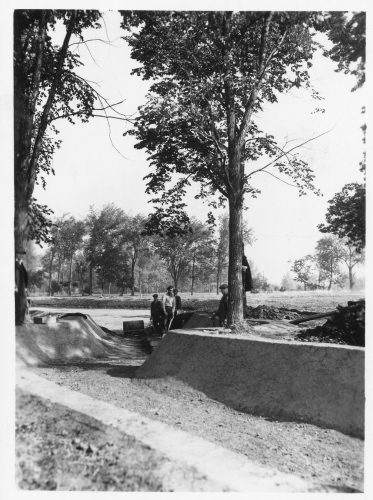 Jardin botanique de Montréal (Archives) - H-1938-0002-b - Montréal, Jardin botanique - Construction 1938 - Lacs