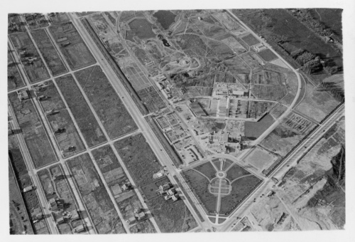 Jardin botanique de Montral (Archives) - H-1938-0064-c - Jardin botanique de Montr?al ? Photographie a?rienne ? Sp?tembre1938