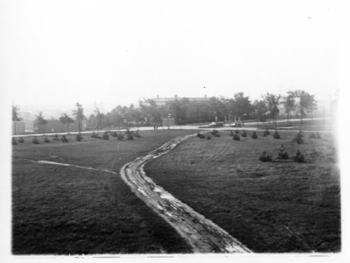 Archives du Jardin botanique de Montral - h-1936-0017-a - Jardin botanique de Montréal - Angle Sherbrooke et Pie-IX - 1936