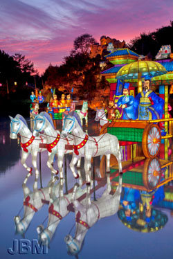 Magic of Lanterns � Michel Tremblay